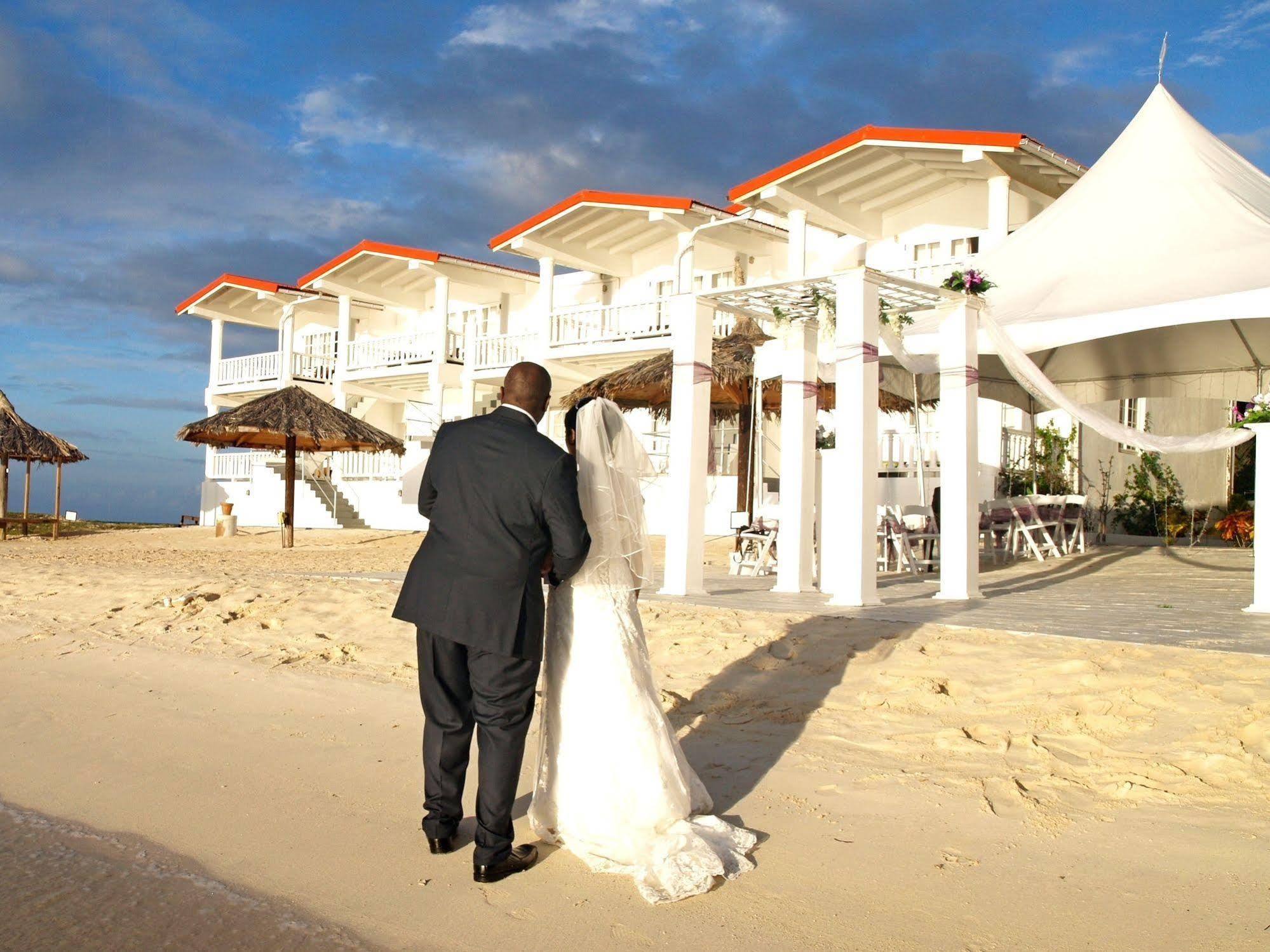 Davids Beach Hotel Clifton Ngoại thất bức ảnh