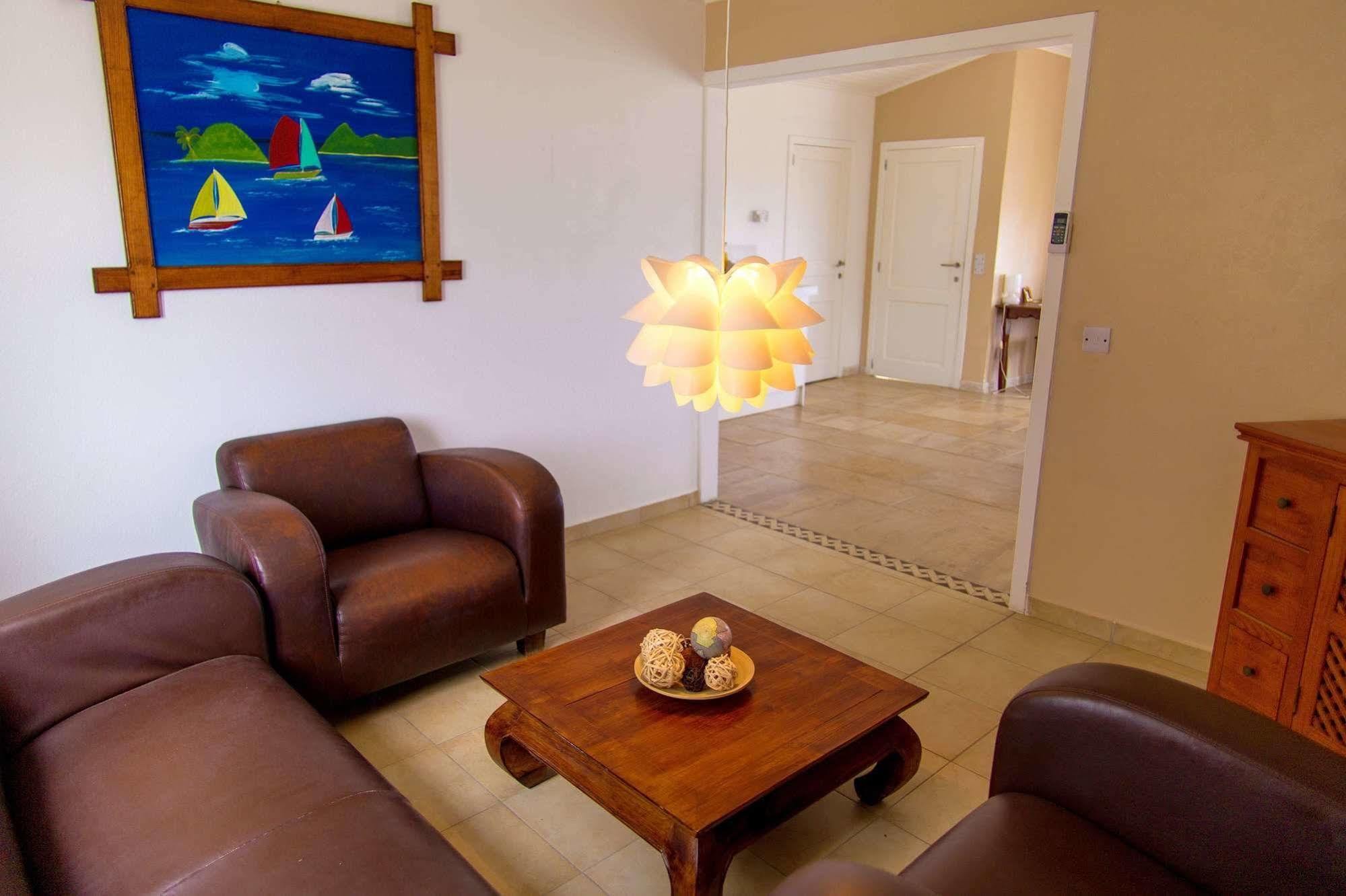 Davids Beach Hotel Clifton Ngoại thất bức ảnh